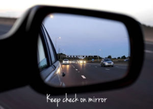 Keep-check-on-mirror